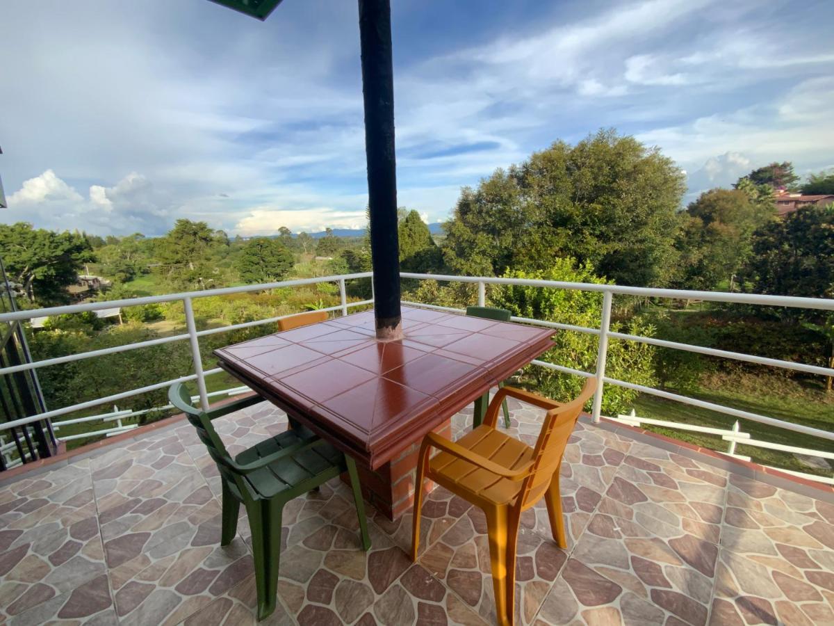 12 Palmas- Aeropuerto Jmc Bed and breakfast Rionegro