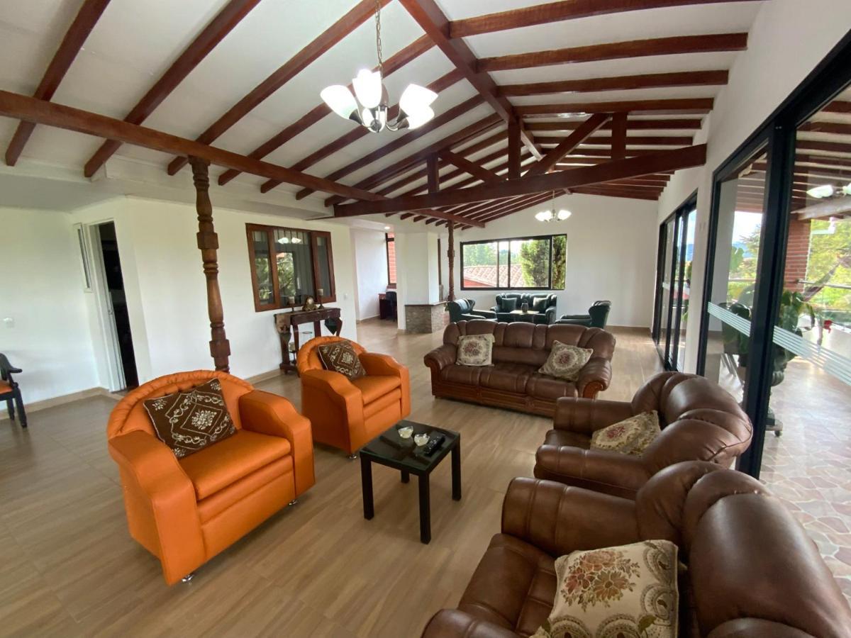 12 Palmas- Aeropuerto Jmc Bed and breakfast Rionegro