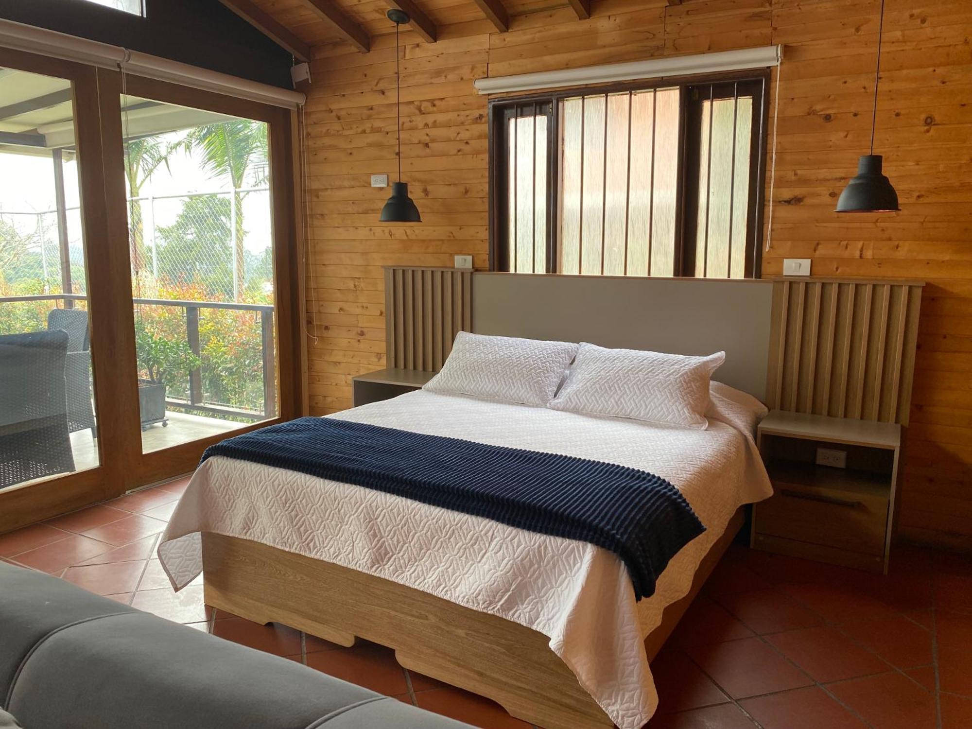 Bed and breakfast 12 Palmas- Aeropuerto Jmc