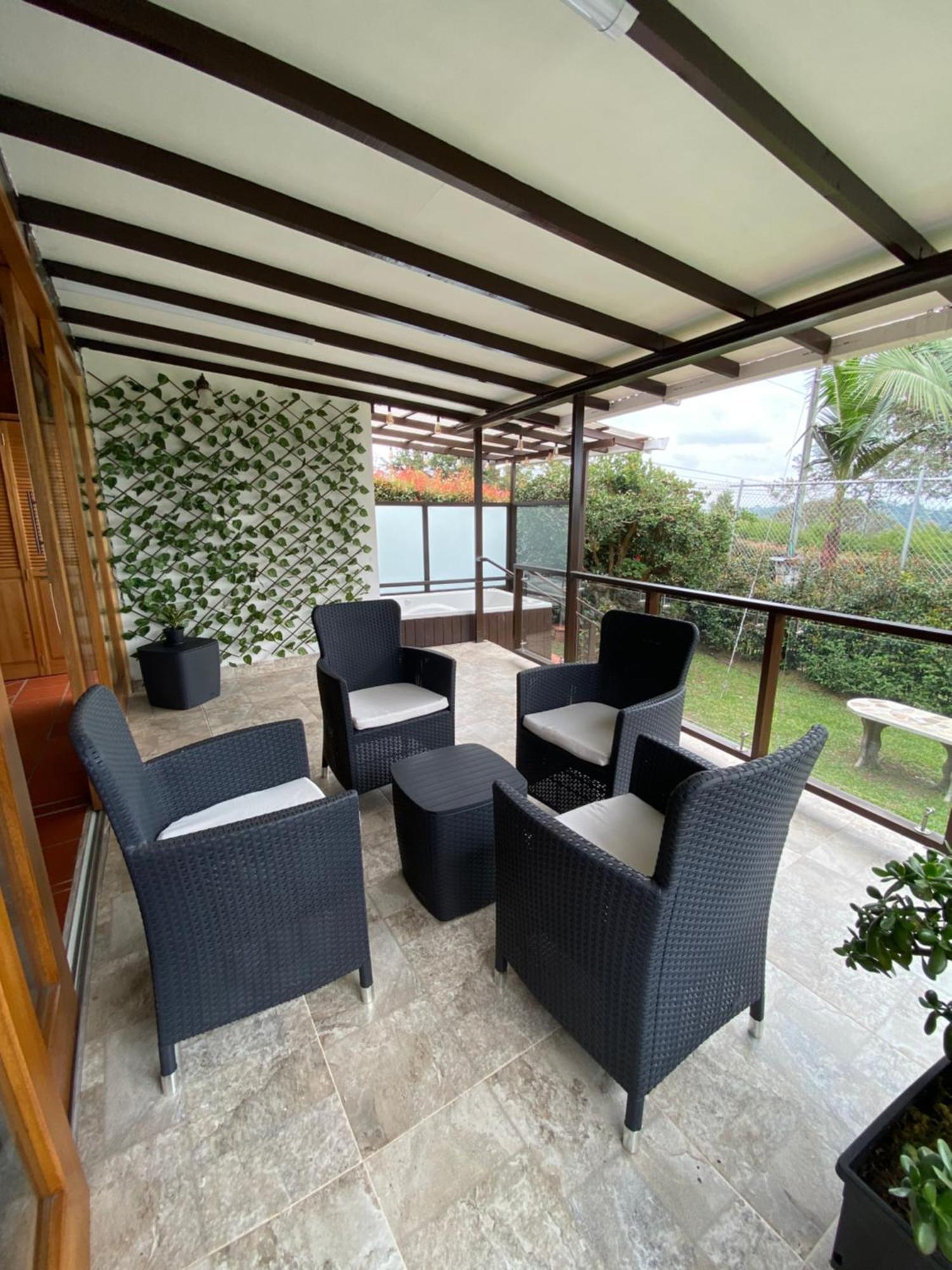 12 Palmas- Aeropuerto Jmc 3* Rionegro
