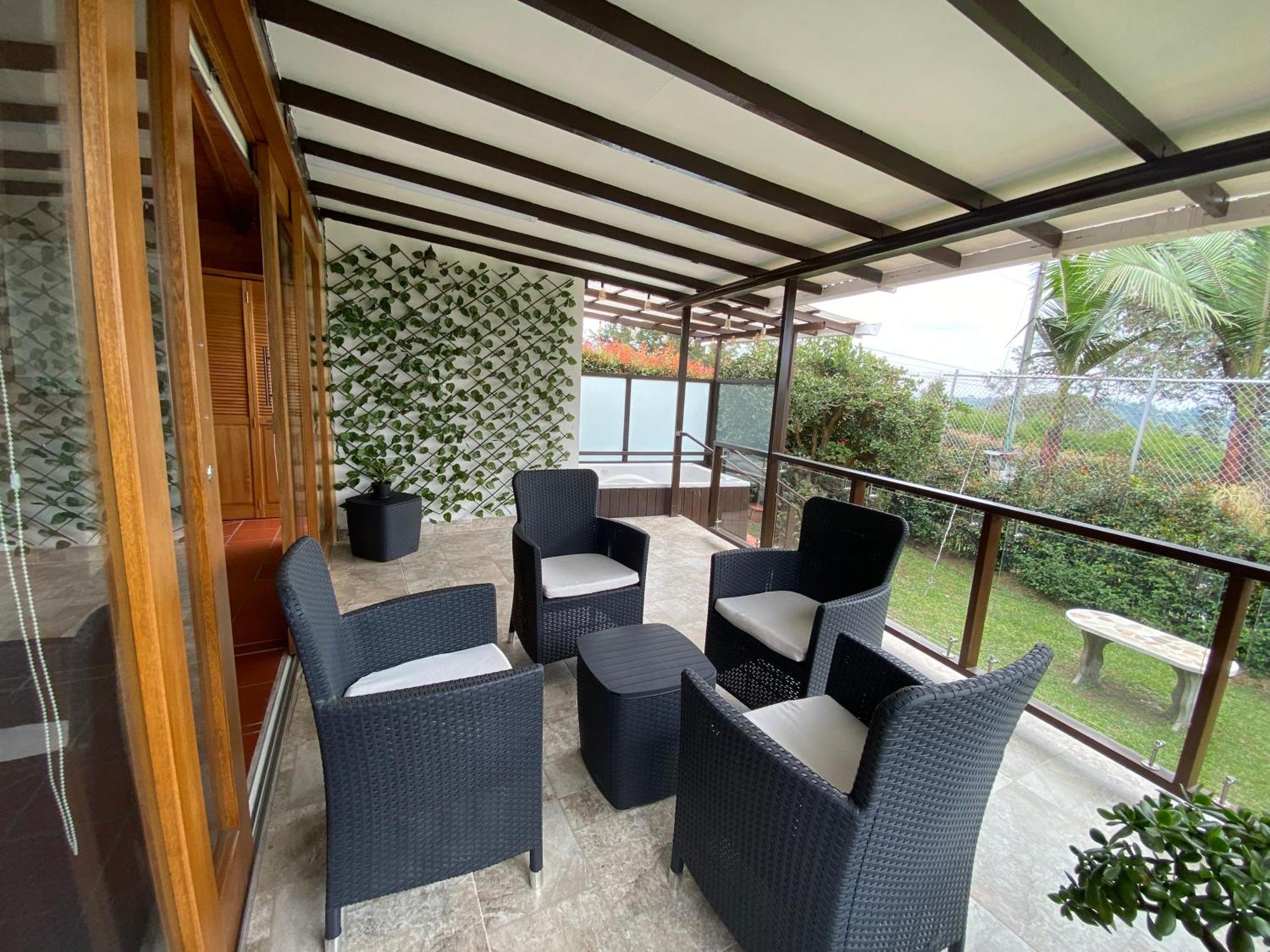 12 Palmas- Aeropuerto Jmc Bed and breakfast 3*